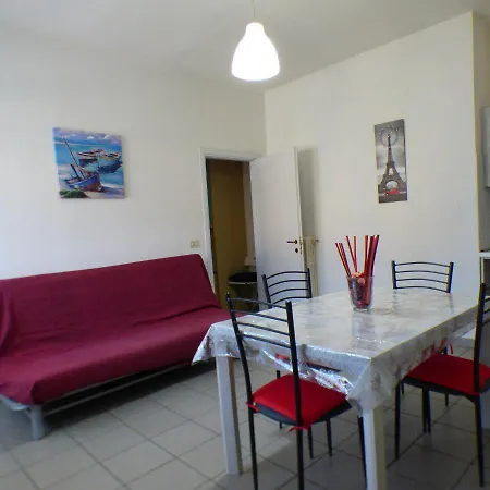 Complesso Oasi Apartment Tirrenia Exterior photo